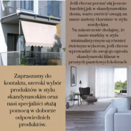 Beżowa, rozwijana osłona przeciwsłoneczna nad balkonem z przeszkloną barierką, w tle widoczne meble ogrodowe.