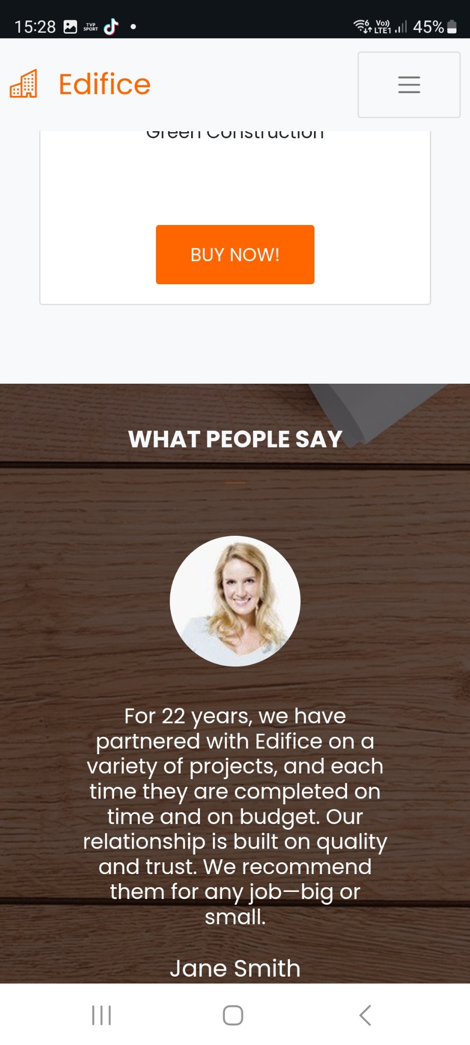 Mobilny widok strony internetowej firmy budowlanej Edifice, z przyciskiem 'BUY NOW!', sekcją opinii klientów i zdjęciem Jane Smith.