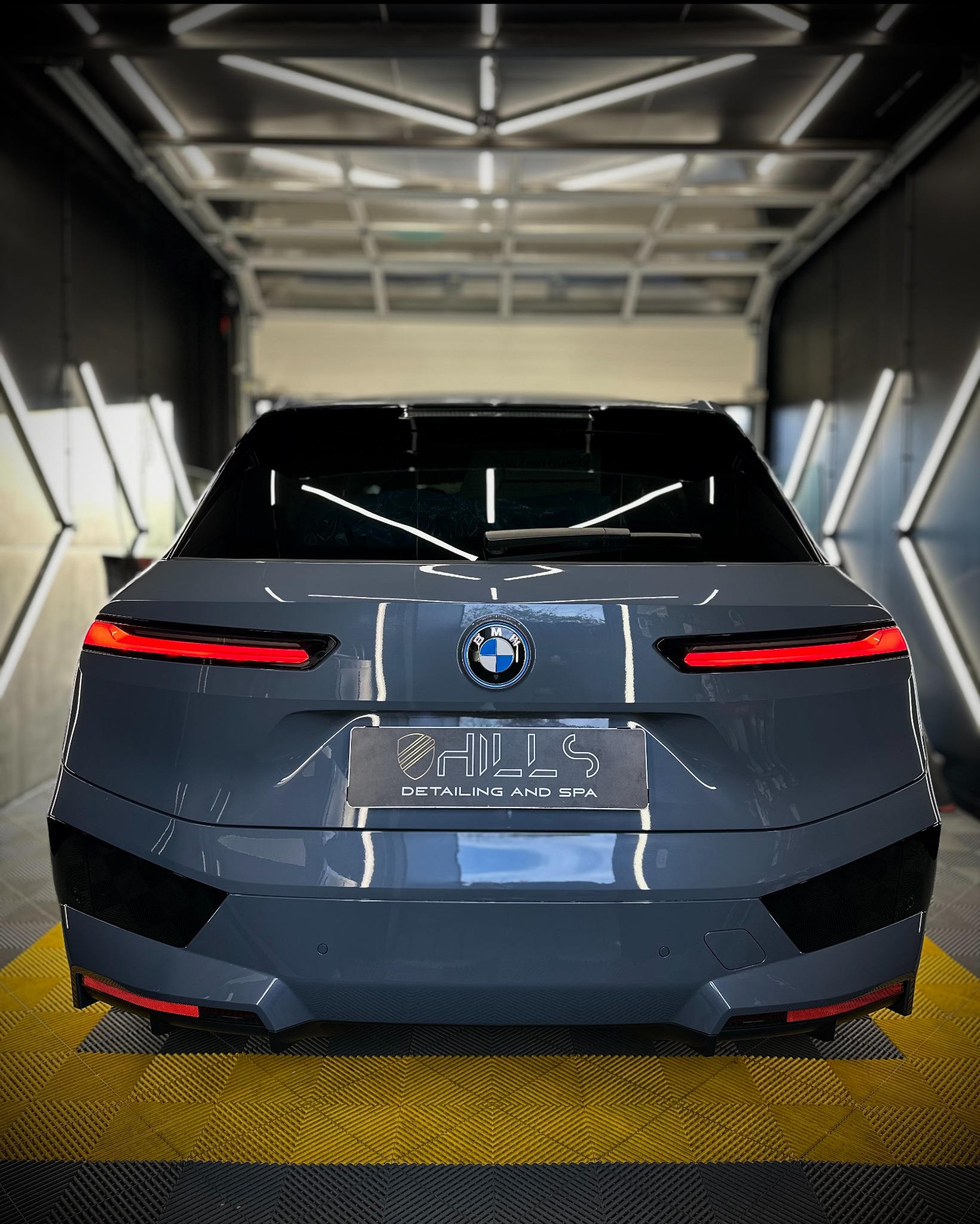 BMW iX zabezpieczenie folią