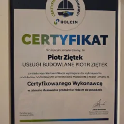 Certyfikat firmy z Radomia potwierdzający kwalifikacje do wykonywania podkładów podłogowych w technologii miksokreta i stosowania produktów Holcim do posadzek.