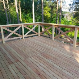 Tarasy drewniane Gowidlino 1