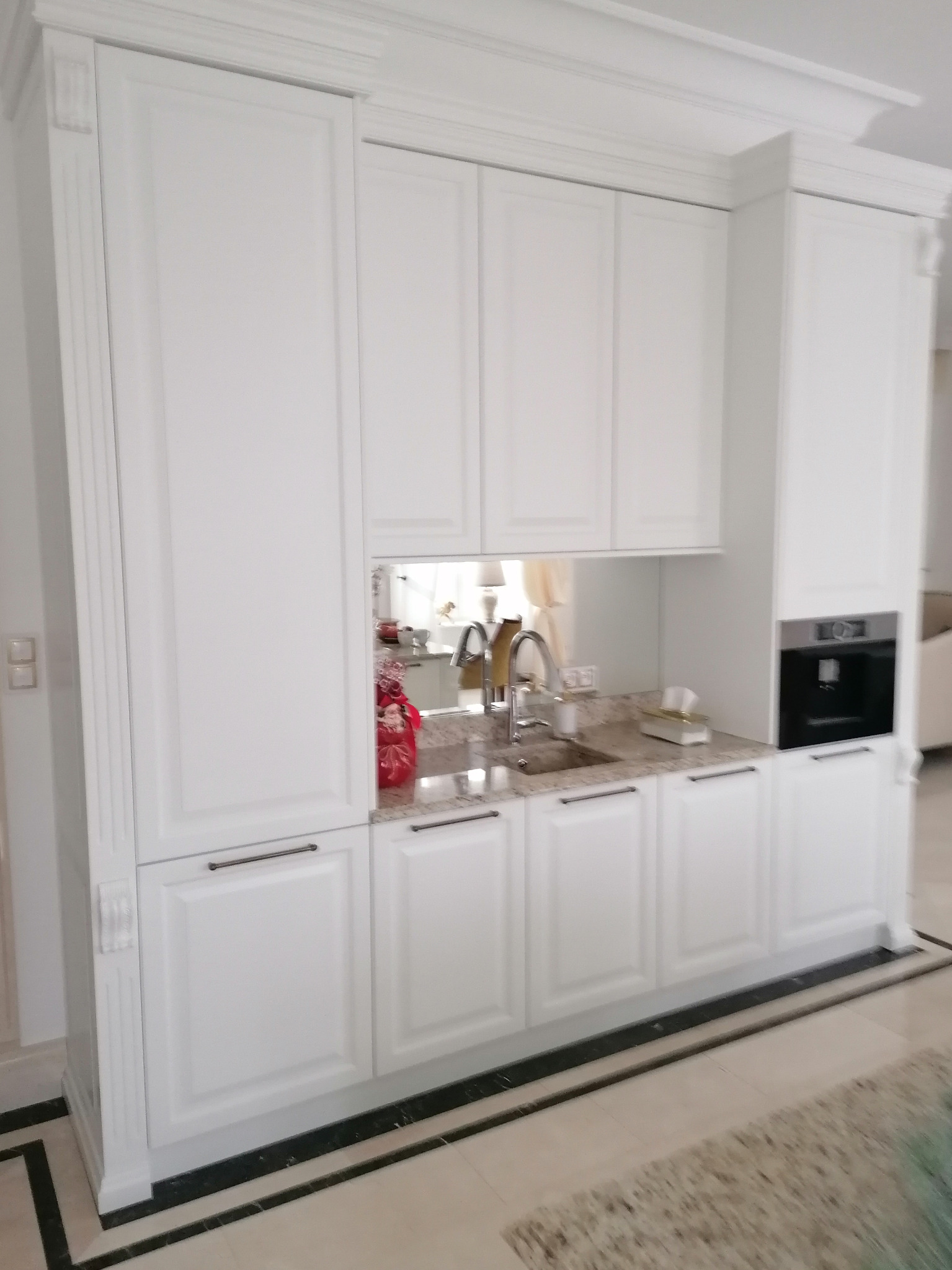 Angielska zabudowa aneksu kuchennego