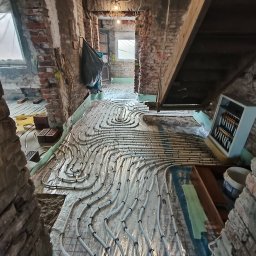 Ogrzewanie podłogowe Krowiarki 1