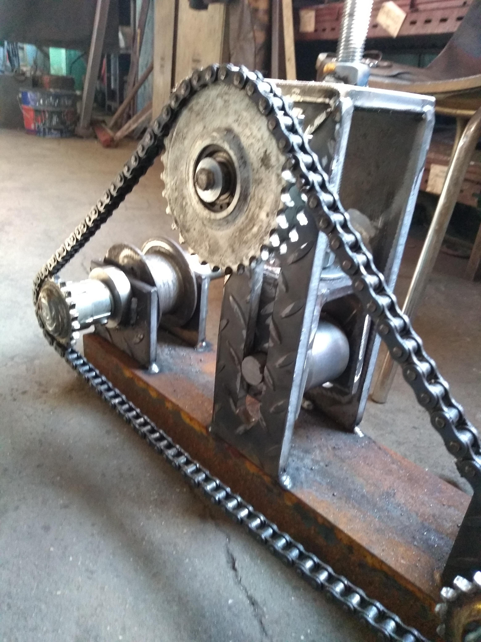 urządzenie do gięcia profili