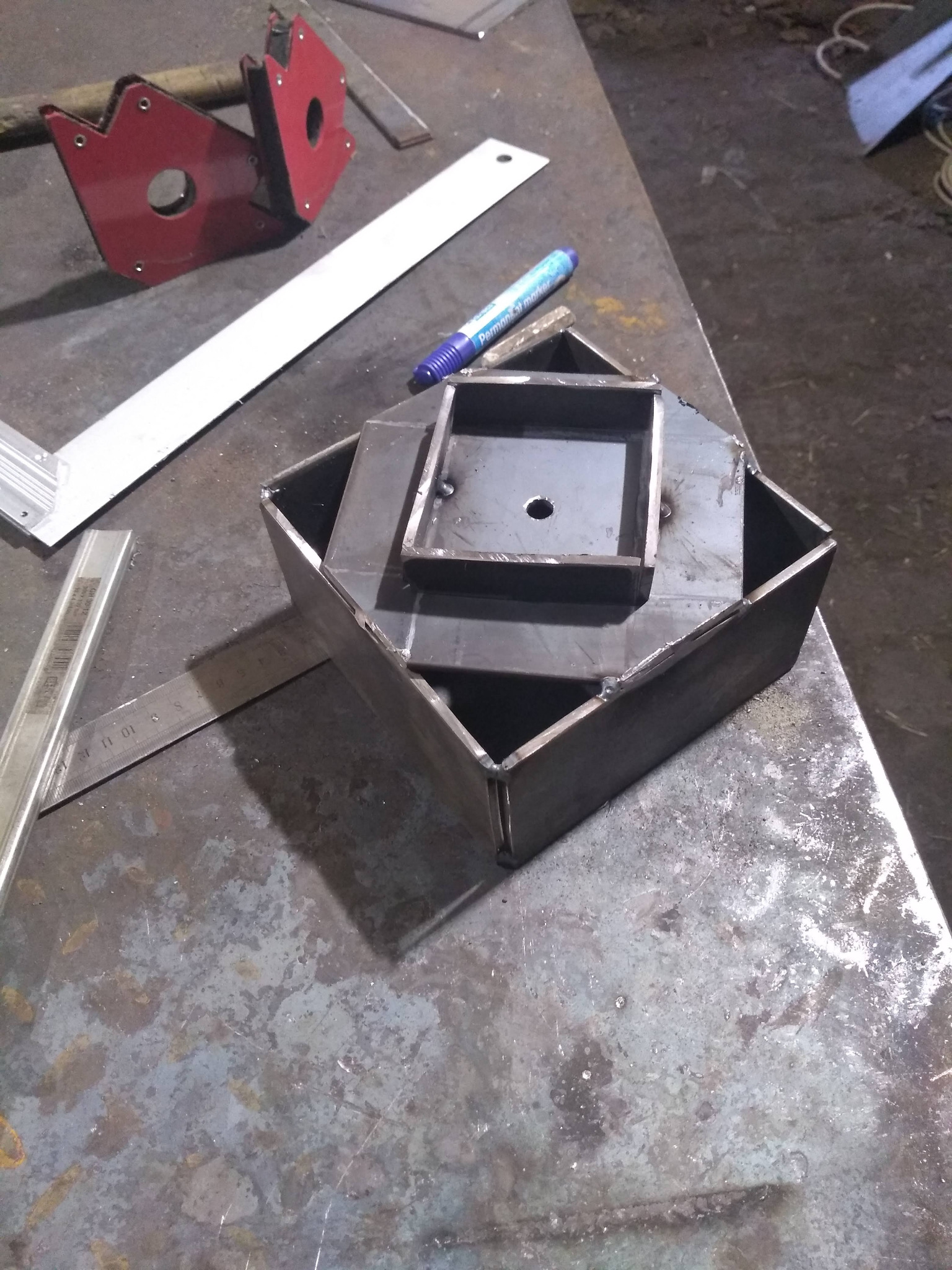 Uchwyt do belki nośnej