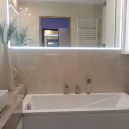 Łazienka wykonana od podstaw czyli m&oacute;rowanie ścian glazura , hydraulika. sufit podwieszany, ledy