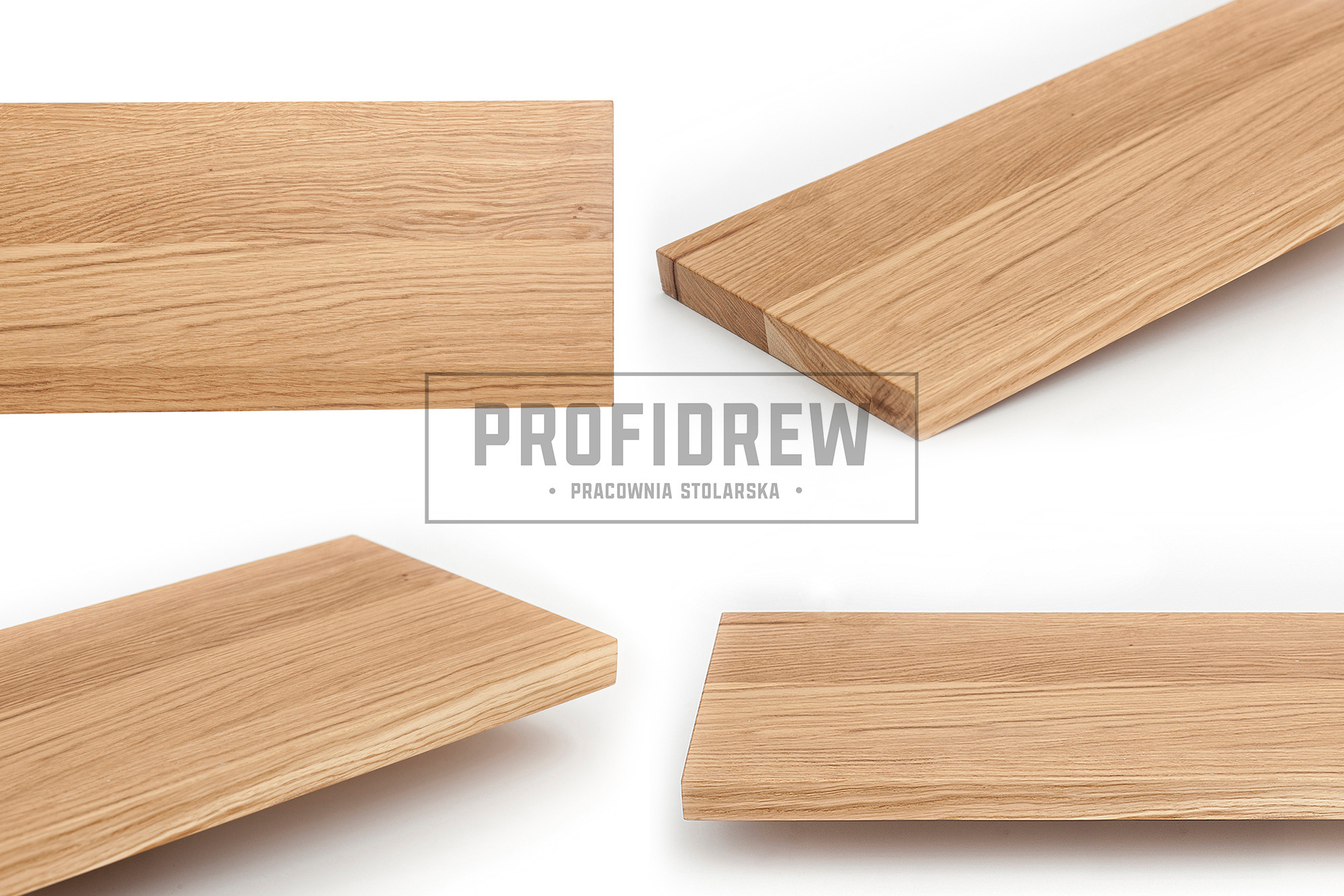 Prezentacja dębowych parapetów z litego drewna od Profidrew z Nowego Sącza, ukazująca strukturę drewna i wykończenie na białym tle.
