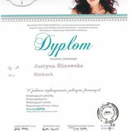 Dyplom ukończenia kursu kosmetycznego Jadwiga dla Justyny Ślizowskiej, uprawnienia do wykonywania zabieg&oacute;w modelujących sylwetkę, wyszczuplających, redukujących cellulit i regenerujących cerę...