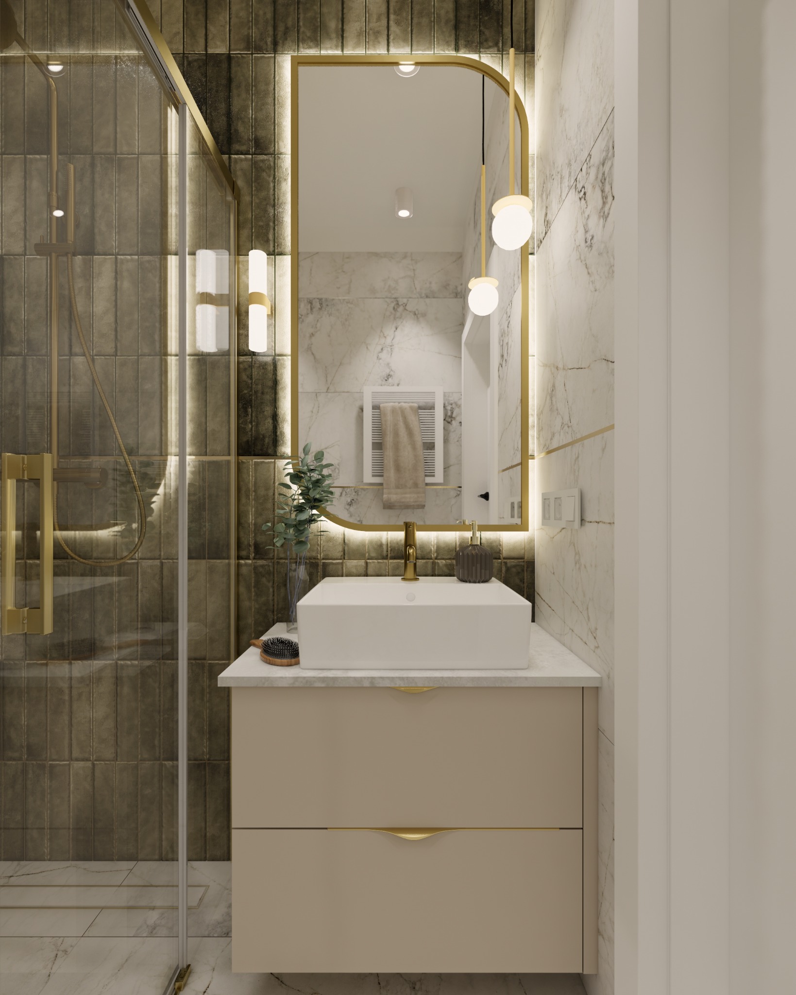 Nowoczesna łazienka z kabiną prysznicową, umywalką nablatową i podświetlanym lustrem w złotej ramie. Na blacie szczotka do włosów i dozownik mydła. Ściany wykończone płytkami imitującymi marmur...