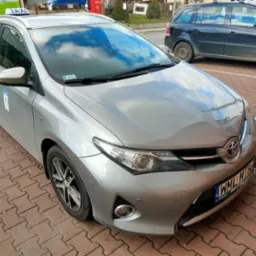 W swojej ofercie posiadamy wynajem aut pod działalność Taxi
