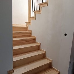 Schody drewniane Dubiecko 3