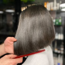 Fryzjer Katowice strzyżenie włosów, farbowanie włosów 