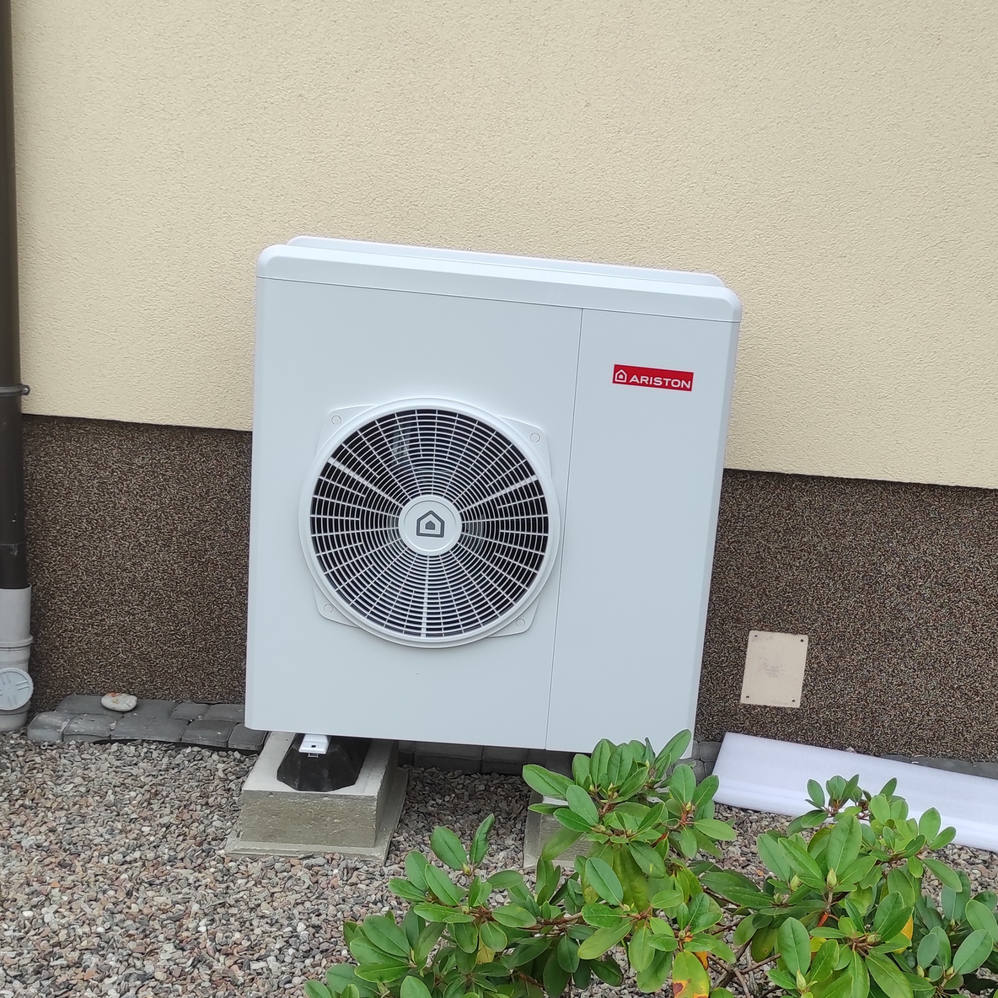 Jednostka zewnętrzna Ariston Nimbus 80 S Net