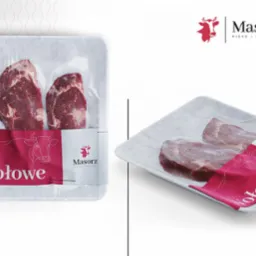 Dwa ujęcia pakowanego mięsa wołowego z etykietą marki Masorz, prezentujące świeżość i jakość produktu.