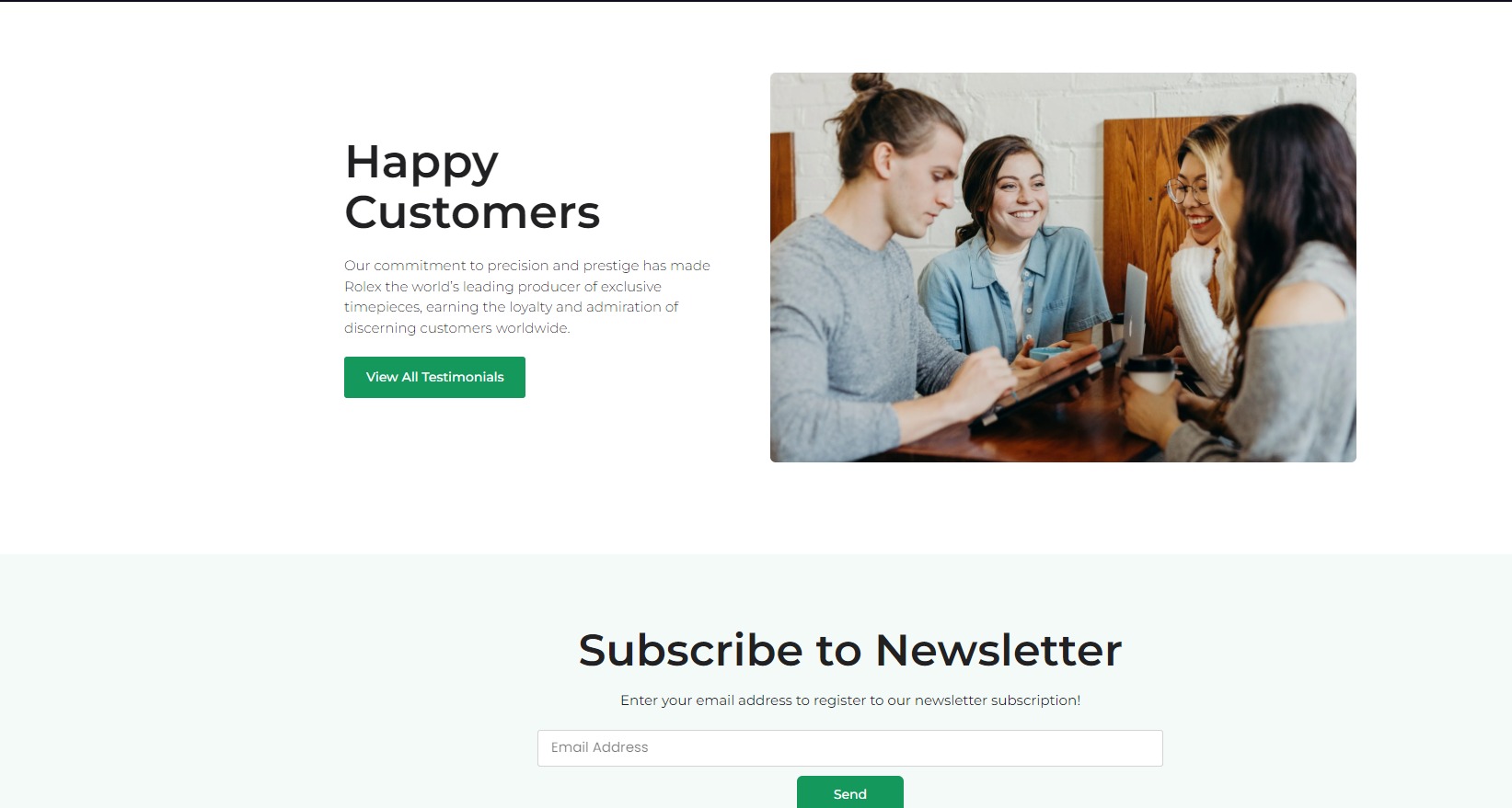 Strona internetowa z sekcją 'Happy Customers' prezentująca zdjęcie grupy uśmiechniętych osób, z których jedna korzysta z tabletu, sugerując interakcję z treściami online.