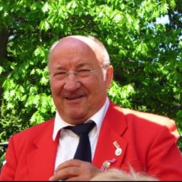  skontaktuj się ze mną bezpośrednio przez WhatsApp: +4915510131008