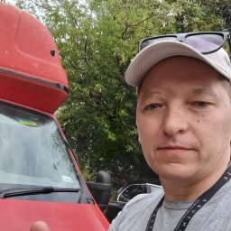 Dmitrii Haluszka - Malarz Elewacji Warszawa