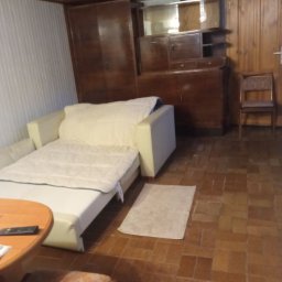 Pokój przed metamorfozą wnętrza na cele własne