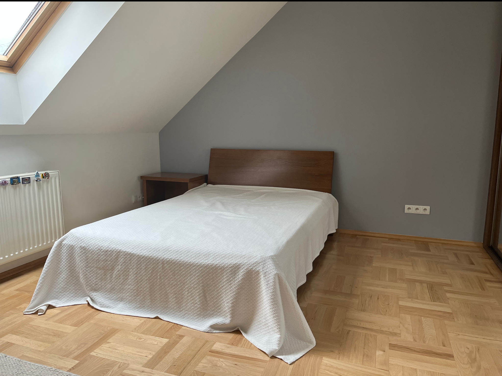 pokój przed przygotowaniem nieruchomości do sprzedaży - dom koło Krakowa