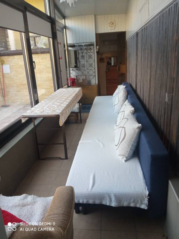 Hol przed metamorfozą wnętrza na cele własne