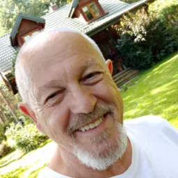 Nauczyciel z 32 letnią praktyką pedagogiczną w Hiszpanii