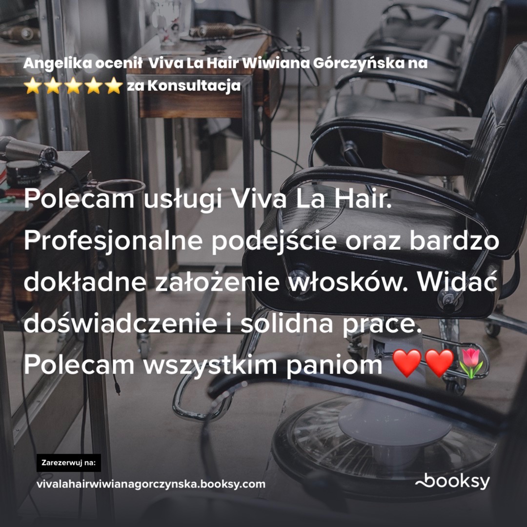 Wnętrze salonu z czarnym fotelem fryzjerskim, widoczne narzędzia na stole, rekomendacja usługi Viva La Hair z oceną pięciu gwiazdek za konsultacje.