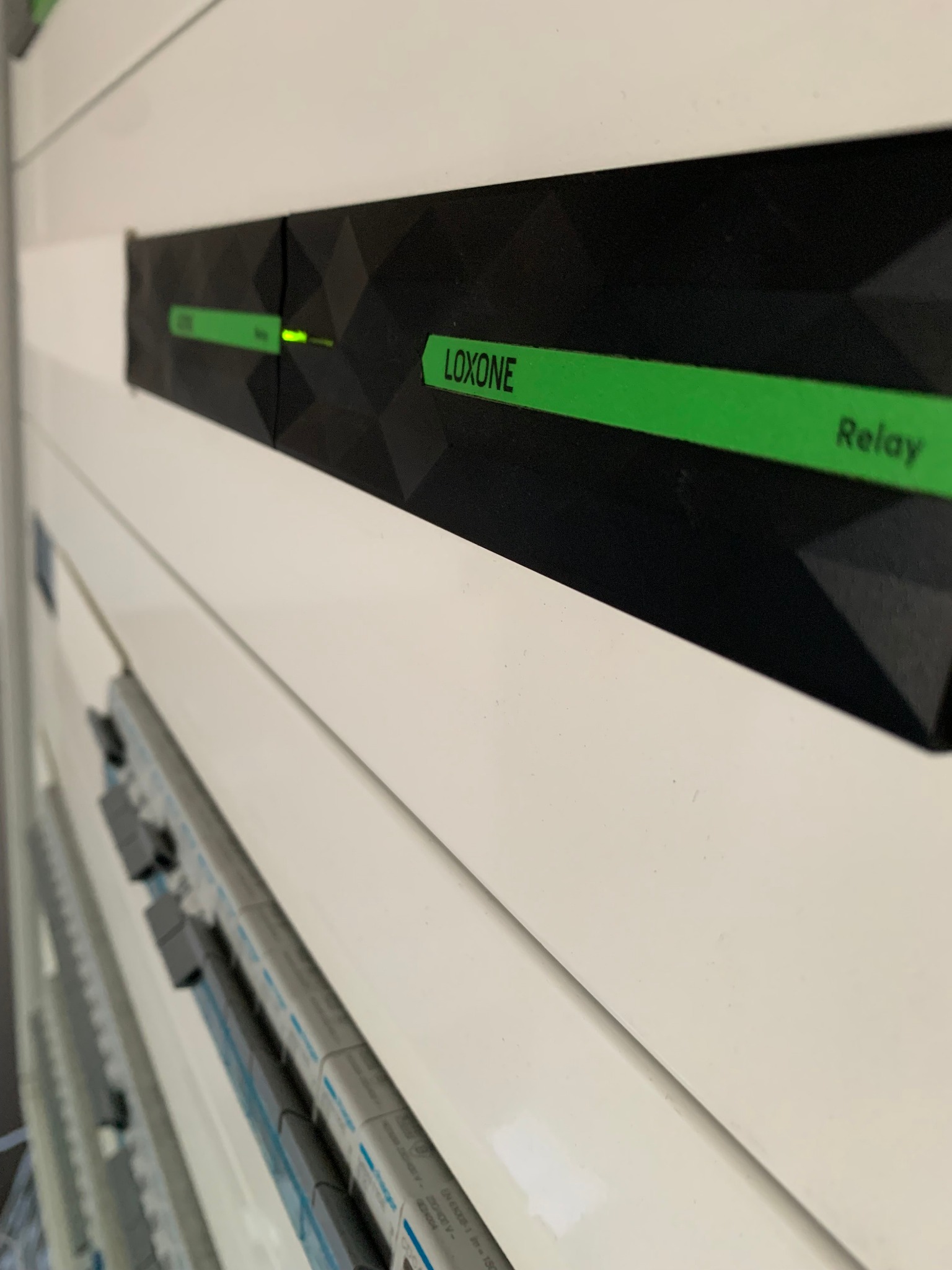 Automatyka budynkowa Loxone w domu jednorodzinnym (250m)