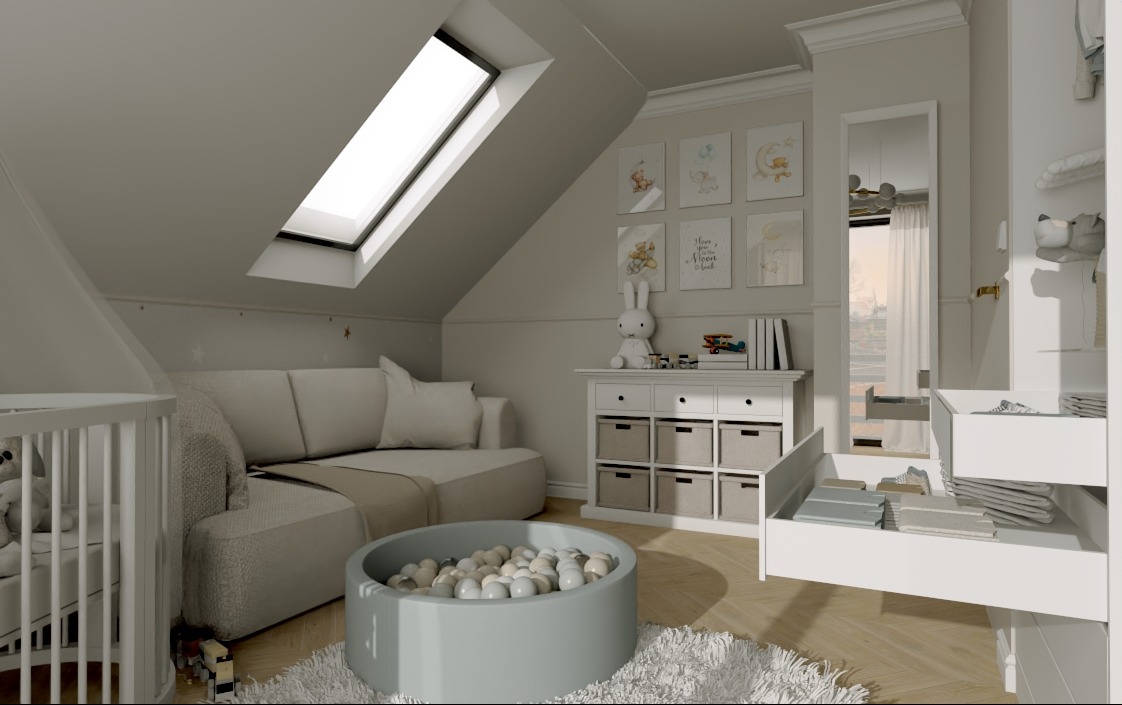 Jasne, przytulne wnętrze pokoju dziecięcego na poddaszu z oknem dachowym. Widoczny biały regał, sofa, łóżeczko i basen z kulkami. Pastelowe grafiki na ścianie.