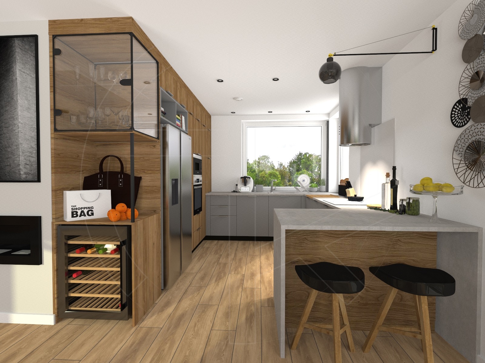 Wizualizacja nowoczesnej kuchni z drewnianymi akcentami, wyspą z dwoma hokerami, srebrną lodówką i oknem z widokiem na zieleń. W tle widoczne szare szafki kuchenne i dekoracje ścienne.