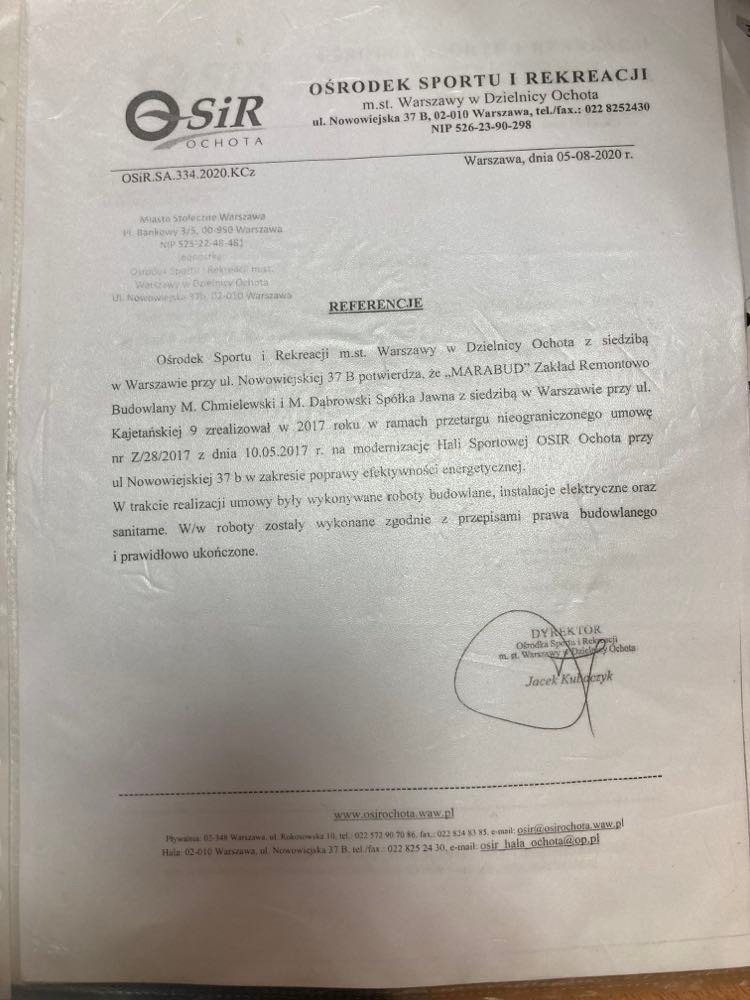 Skan dokumentu referencyjnego dla Zakładu Remontowo-Budowlanego 'MARABUD' wystawionego przez Ośrodek Sportu i Rekreacji w Warszawie, potwierdzającego realizację modernizacji Hali Sportowej OSIR...