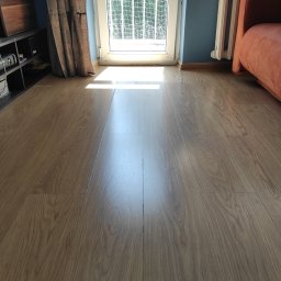 Panele stare , a jednak idzie nadać im połysku za pomocą środków i polerki