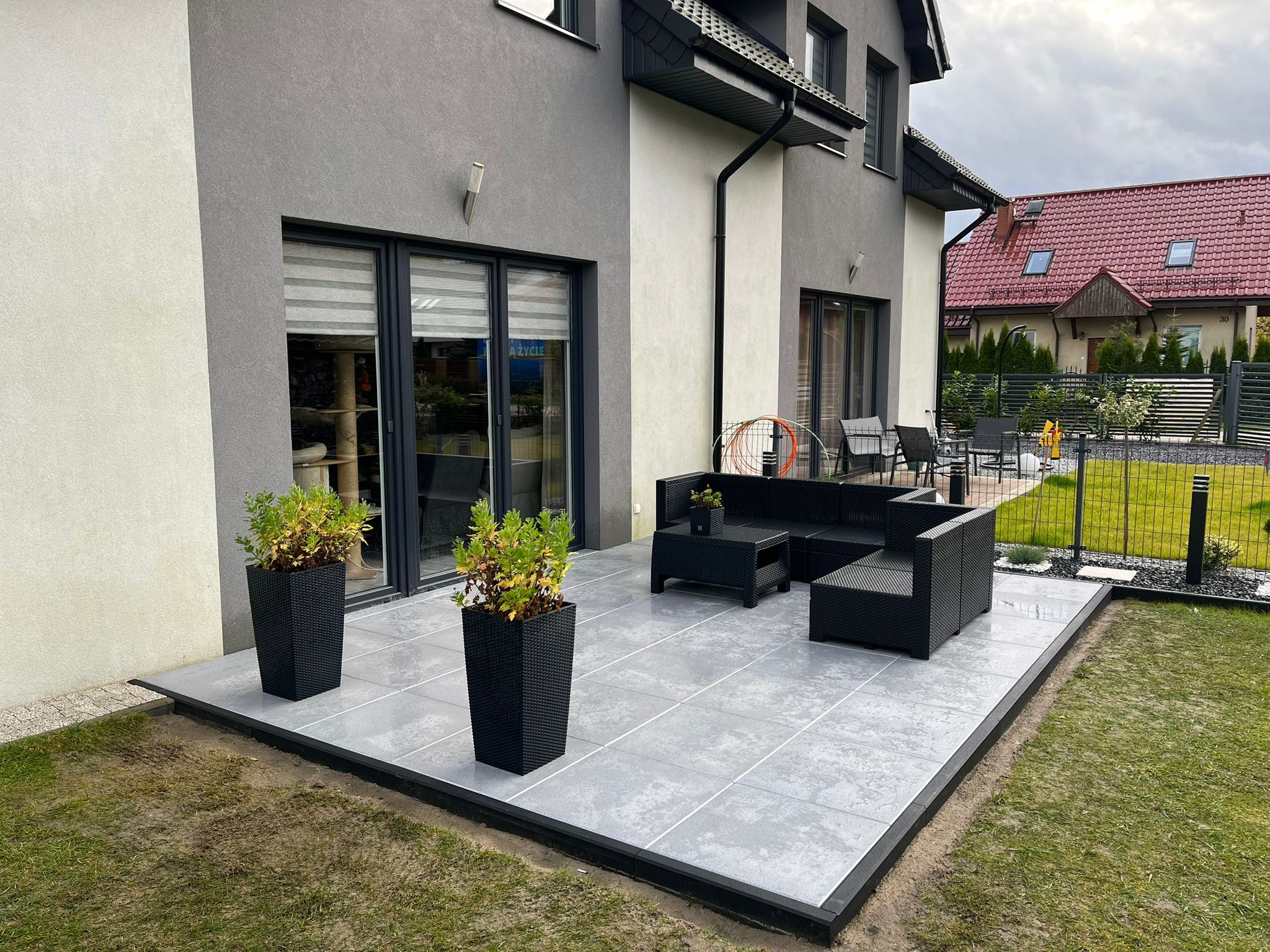 Robimy montaz tarasu z plyt lub kostki brukowej