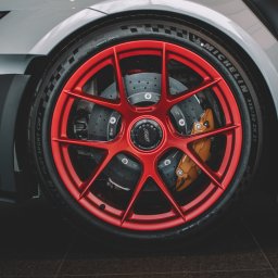 Jedna z naszych wielu usług fotograficznych, fotografia motoryzacyjna, a na zdjęciu - Porsche 911 GT3 RS