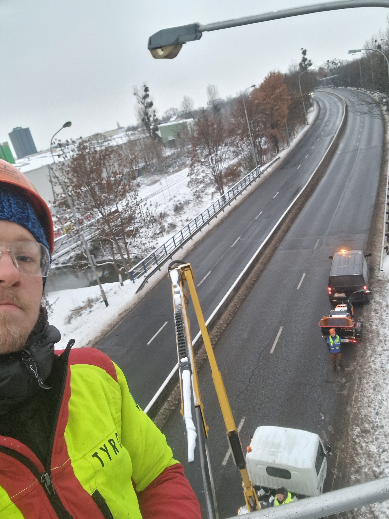 Wystarczy wstać do pracy przed wszystkimi, gdy drogi świecą pustkami.