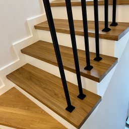 Schody drewniane Rzeszotary 1