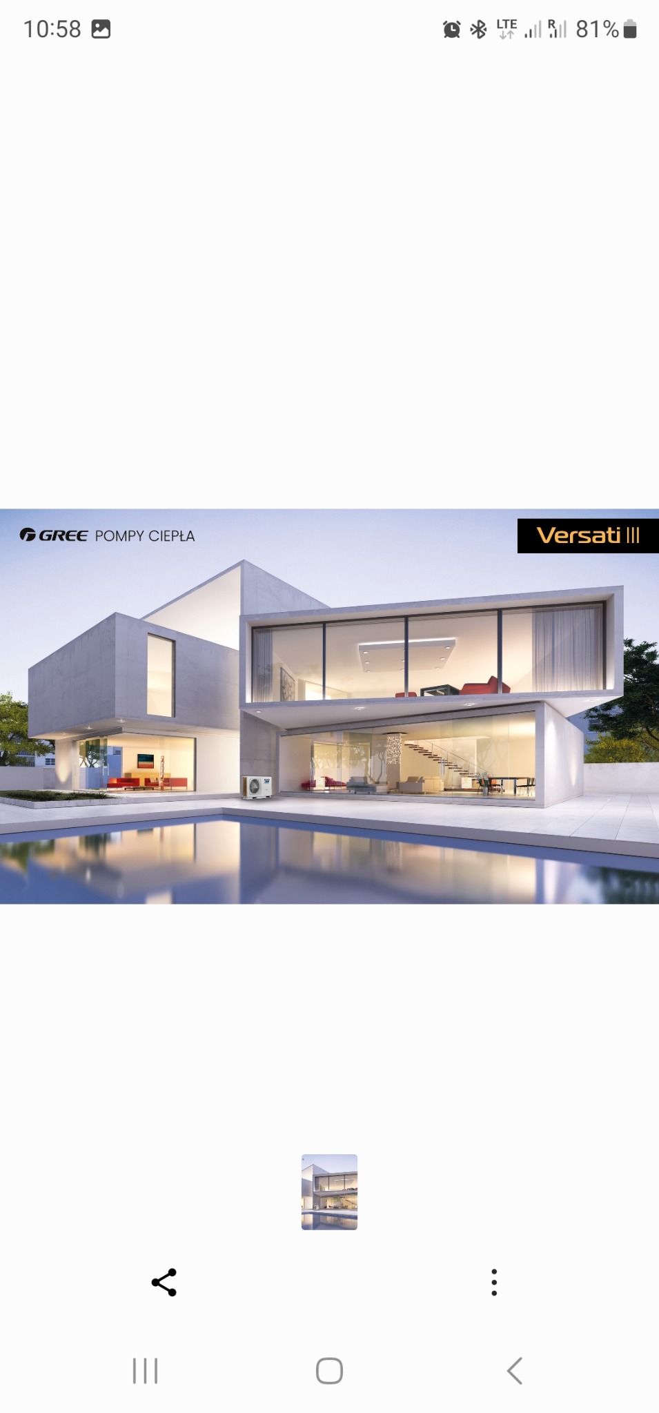 Wizualizacja nowoczesnego domu z basenem i zainstalowaną jednostką zewnętrzną systemu grzewczego marki Gree Versati III.