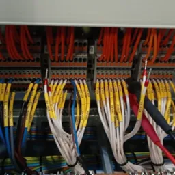 Pomiary elektryczne szafy.