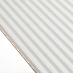 panel frezowany z płyty mdf powłoka z farby wodnej w kolorze biały mat