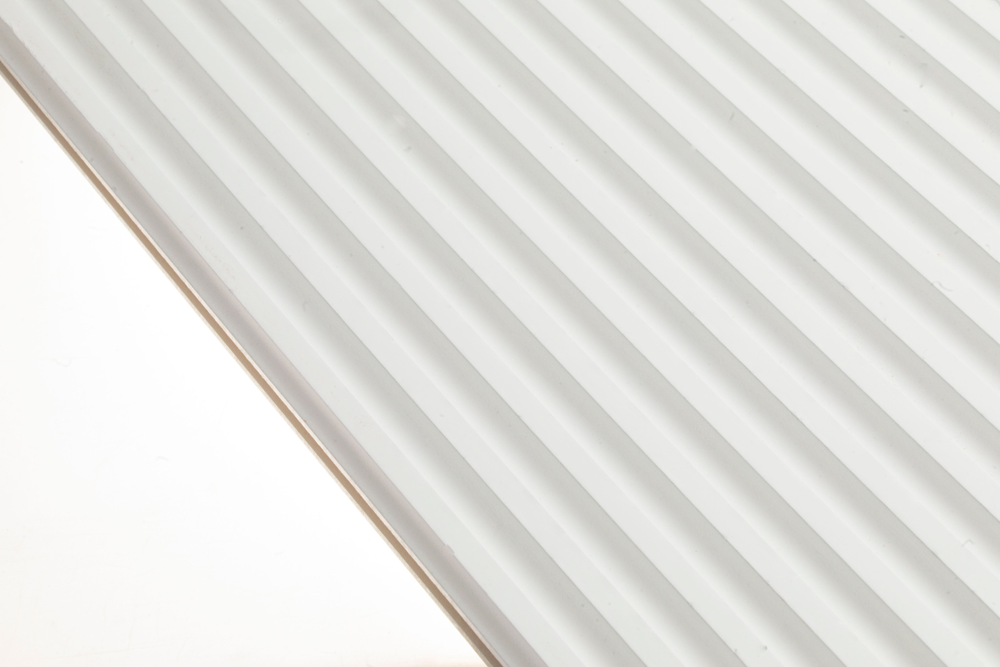 panel frezowany z płyty mdf powłoka z farby wodnej w kolorze biały mat