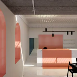 Wnętrze biura z recepcją w odcieniach bieli, szarości i koralowej czerwieni, wysokie okna łukowe z czarnymi szprosami, nowoczesne oświetlenie sufitowe.