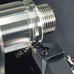 Usługi obróbki ze skrawaniem. Wykonujemy wszelkiego rodzaju prace z zakresu tokarstwa.