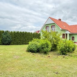 Sprzedaż domu w okolicy Wrocławia - chętnie się tego podejmiemy - kontakt: 668-051-052, zapraszamy do współpracy 😊