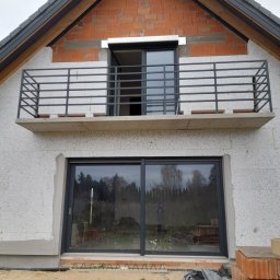 Spaw Kam - Balustrady ocynkowane malowane proszkowo