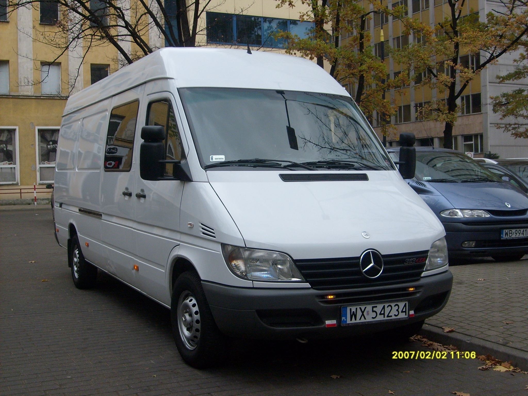 To nasz 3 pojazd którym zaczynaliśmy przygodę z transportem:) teraz to juz staruszek