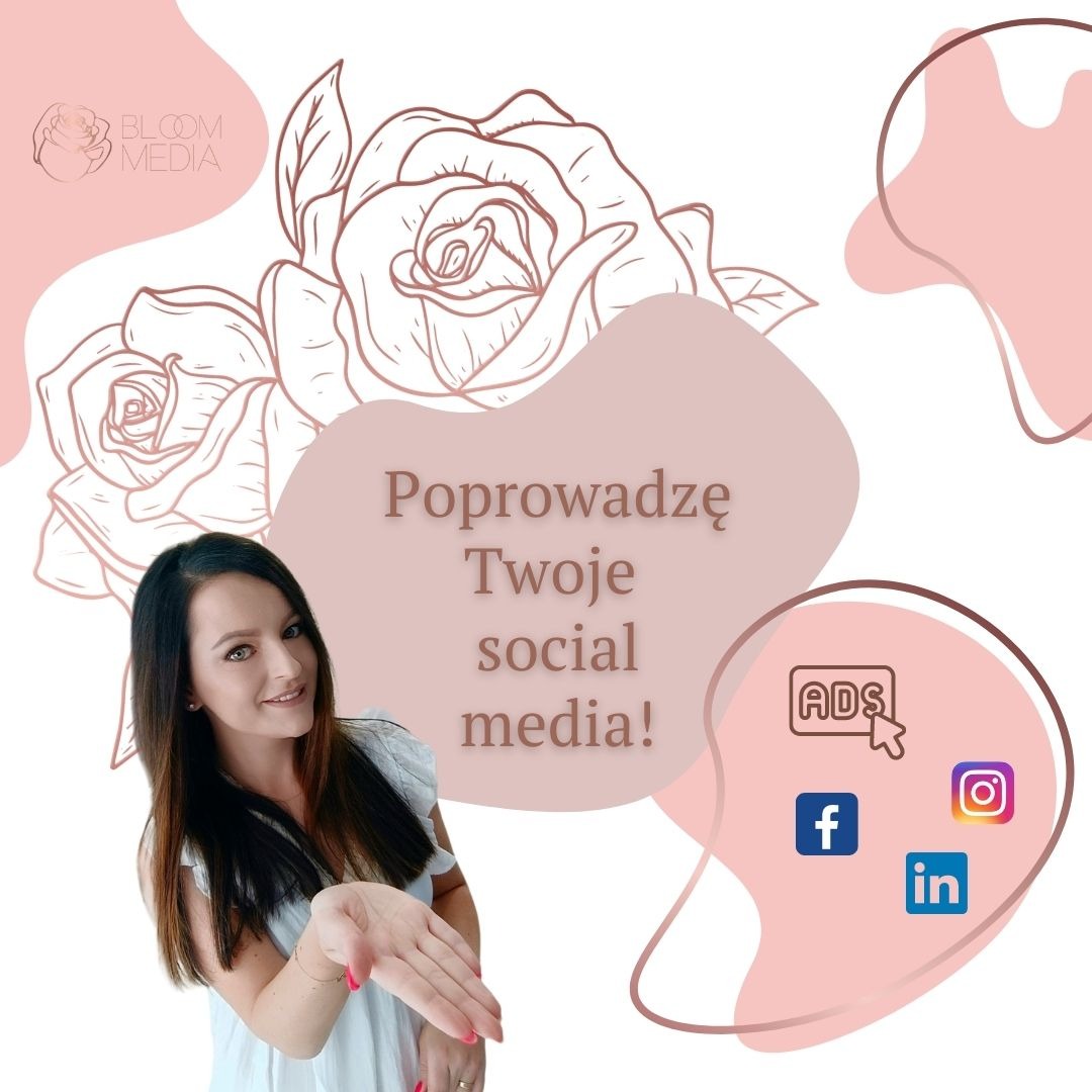 Kobieta z wyciągniętą dłonią prezentuje ofertę prowadzenia social mediów z ikonami Facebooka, Instagrama i LinkedIn na tle z różowymi plamami i rysunkami róż.