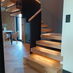 Schody drewniane Samociążek 4