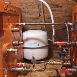 Połączenie dwóch bojlerów Wissmann 200 l razem 400 litrów ciepłej wody dodatkowo wspomaganie CO