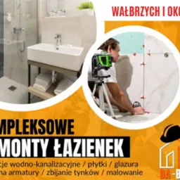Mężczyzna w trakcie układania płytek w łazience, używa poziomicy laserowej na statywie. Widoczna umywalka z szafką i ręcznikami oraz kabina prysznicowa w tle. Reklama firmy remontowej z Wałbrzycha.