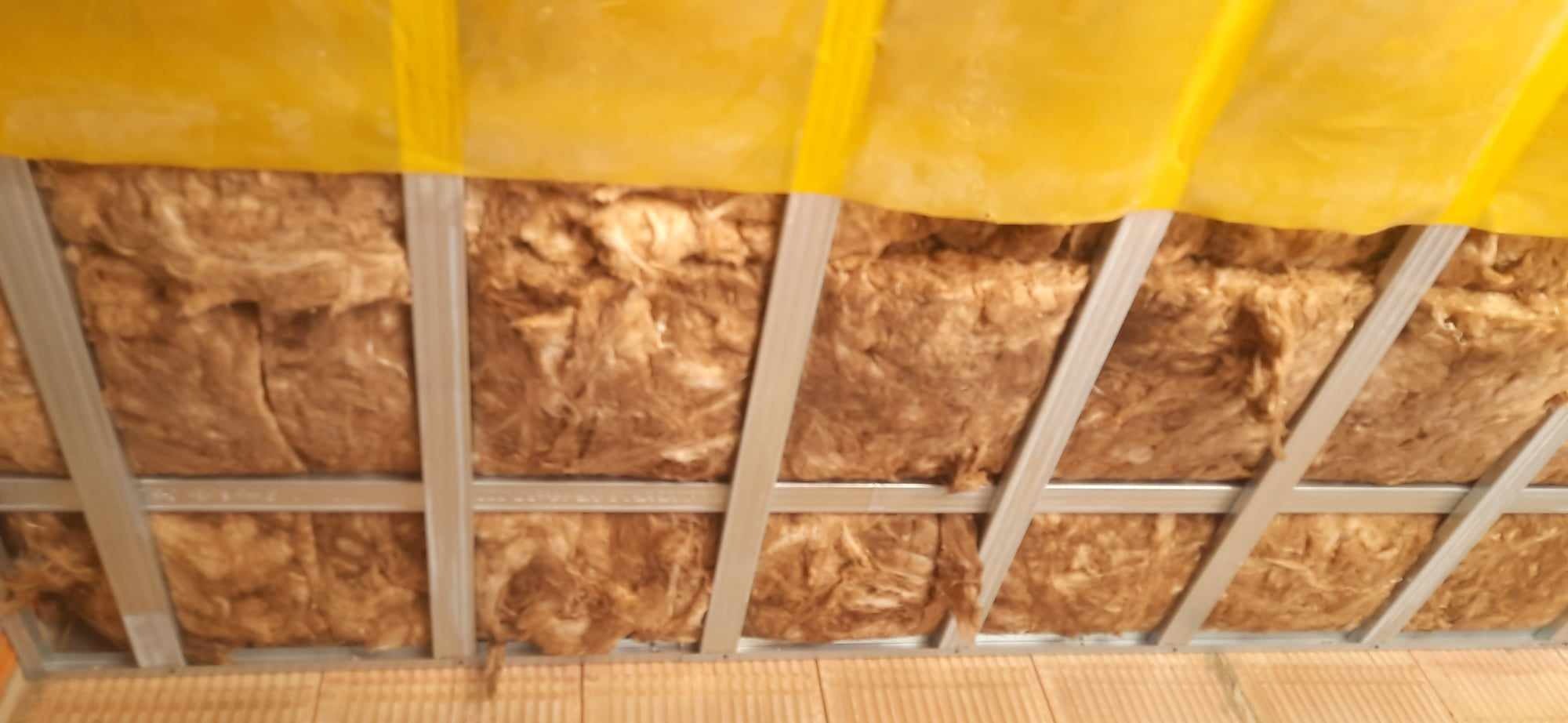 Ocieplenie + Stelaż do montażu płyt OSB