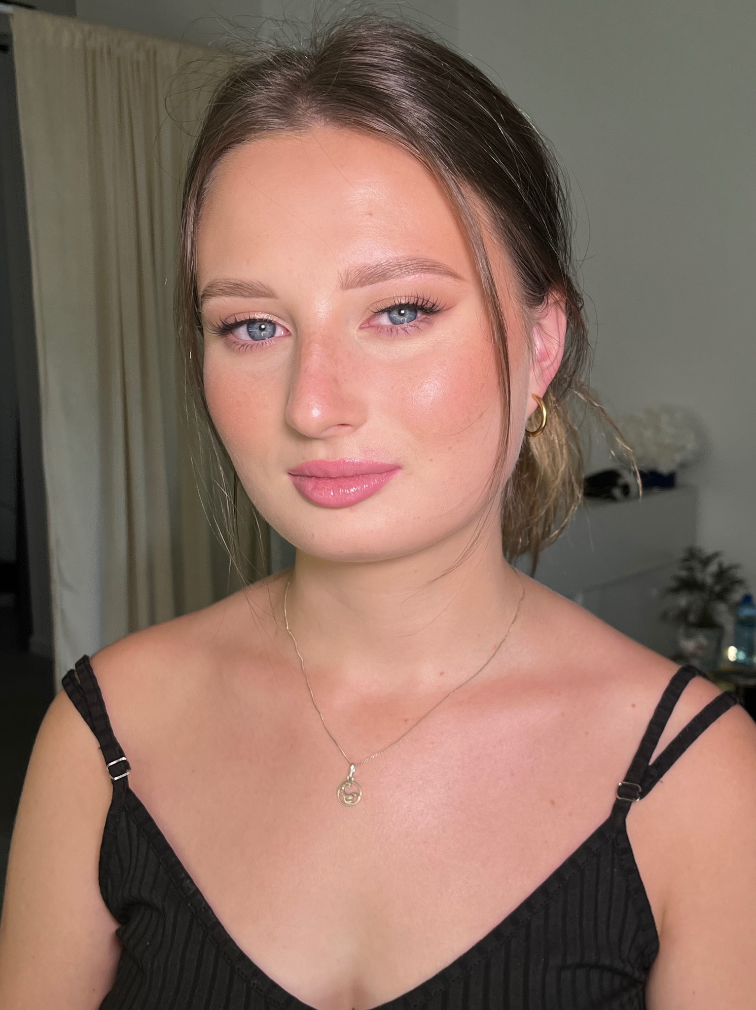 Makijaż okazjonalny ślubny nude